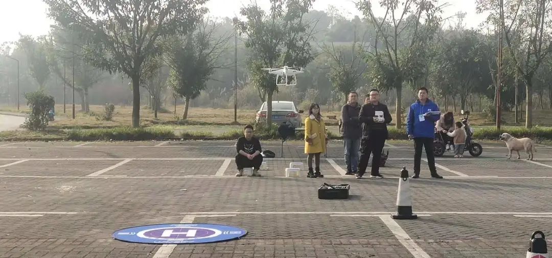 实操飞行考试.jpg